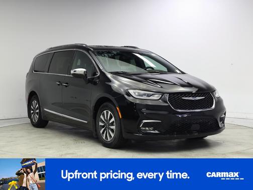 Black 2021 Chrysler Pacifica Hybrid Limited