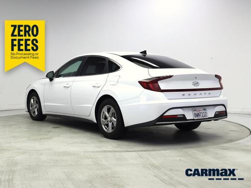 White 2021 Hyundai SONATA SE