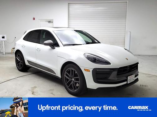 2023 Porsche Macan T