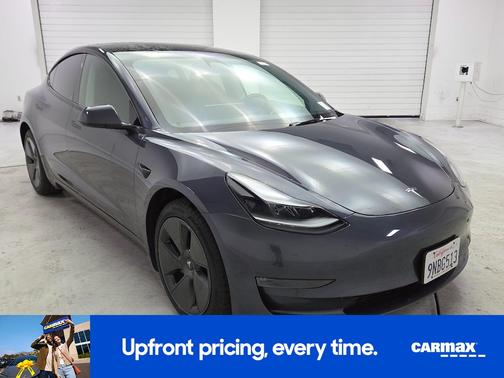 Gray 2023 Tesla Model 3 Long Range