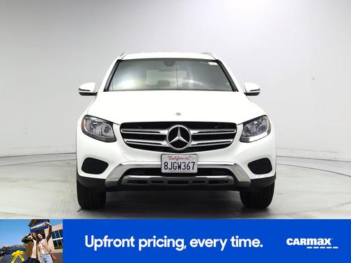 White 2019 Mercedes-Benz GLC 300