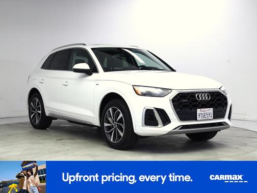 White 2023 Audi Q5 S-Line Premium Plus