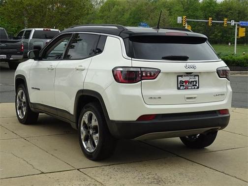 Photo 4 of 28 of 2019 Jeep Compass Limited