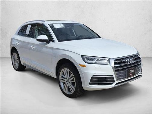 2018 Audi Q5 2.0T Premium Plus