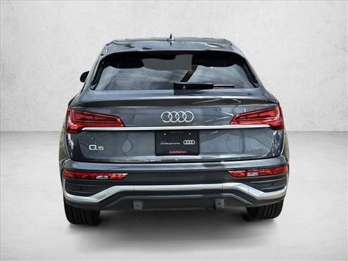 Daytona Gray Pearl Effect 2023 Audi Q5 45 S line Premium Plus
