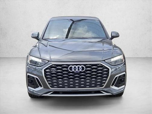 Daytona Gray Pearl Effect 2023 Audi Q5 45 S line Premium Plus