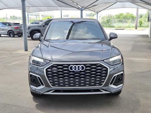 Daytona Gray Pearl Effect 2023 Audi Q5 45 S line Premium Plus
