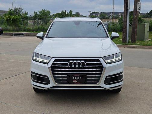 2019 Audi Q7 55 Premium Plus