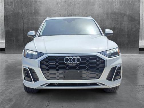 2025 Audi Q5 45 S line Premium Plus