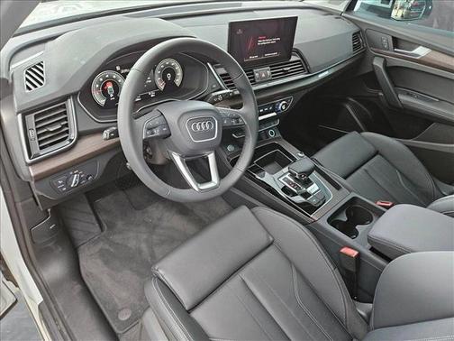 2025 Audi Q5 45 S line Premium Plus