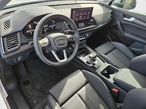 2025 Audi Q5 45 S line Premium Plus