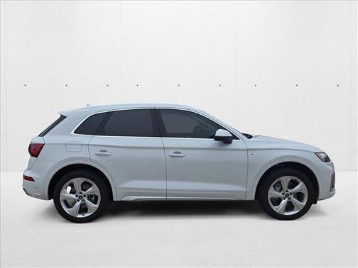 2025 Audi Q5 45 S line Premium Plus