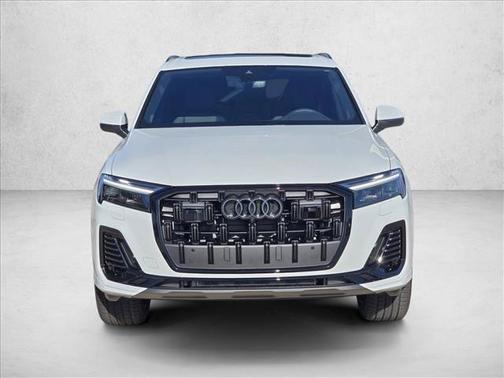 2026 Audi Q7 45 Premium Plus