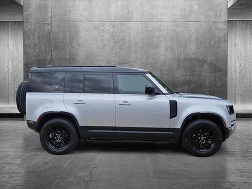 2021 Land Rover Defender 110 S