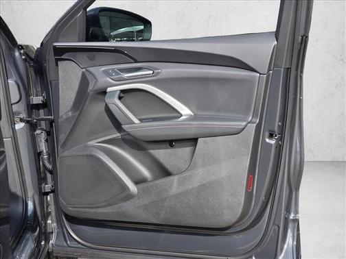 2025 Audi Q5 Premium TFSI quattro S tronic