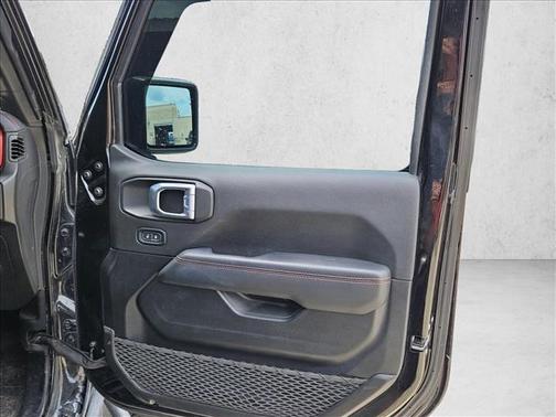 Black Clearcoat 2022 Jeep Wrangler Unlimited Rubicon
