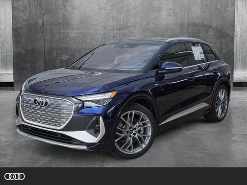 2025 Audi Q4 e-tron Premium Plus 55 quattro
