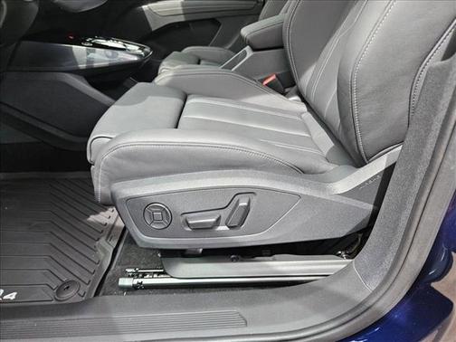 2025 Audi Q4 e-tron Premium Plus 55 quattro