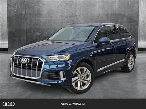 2022 Audi Q7 55 Premium Plus