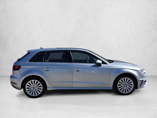2016 Audi A3 e-tron 1.4T Premium
