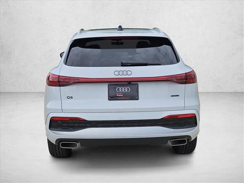 Glacier White Metallic 2026 Audi Q5 Premium TFSI quattro S tronic