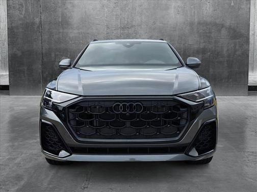 2025 Audi Q8 55 Premium Plus