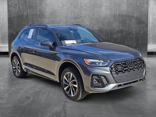 2024 Audi Q5 45 S line Premium