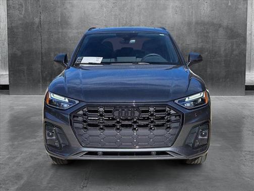2024 Audi Q5 45 S line Premium