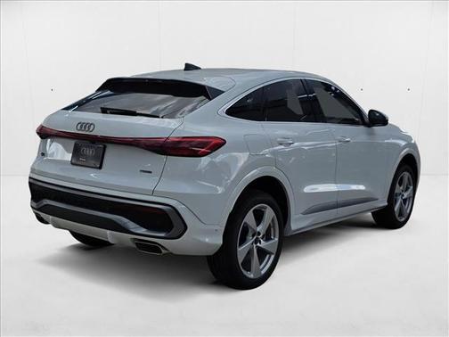 2025 Audi Q5 Sportback Premium Plus