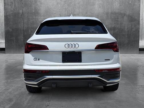 2025 Audi Q5 45 S line Premium