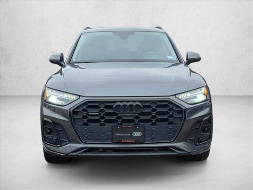 2022 Audi Q5 45 S line Prestige