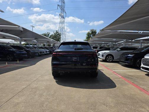 2025 Audi Q8 55 Premium Plus