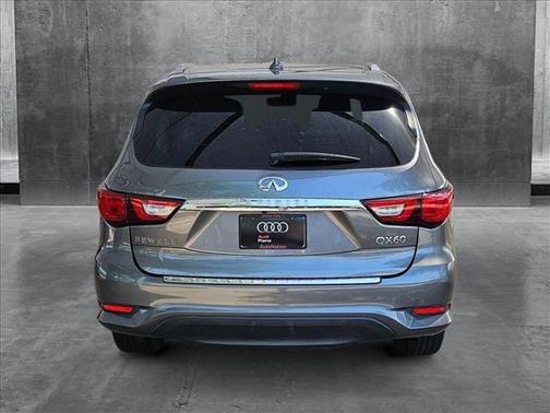2017 INFINITI QX60 Base