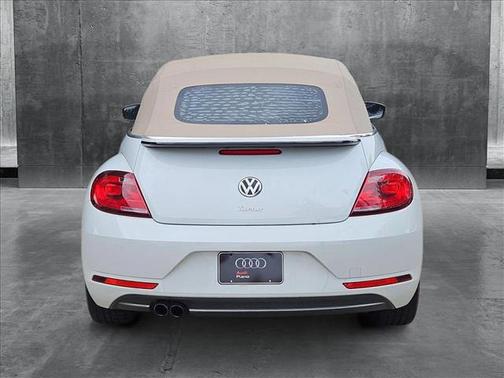 2019 Volkswagen Beetle 2.0T S