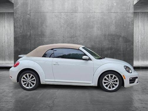 2019 Volkswagen Beetle 2.0T S