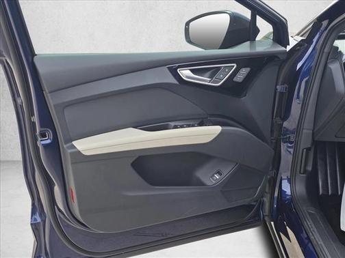 2025 Audi Q4 e-tron Premium 45 RWD