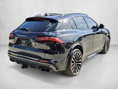 Gray 2024 Maserati Grecale Trofeo