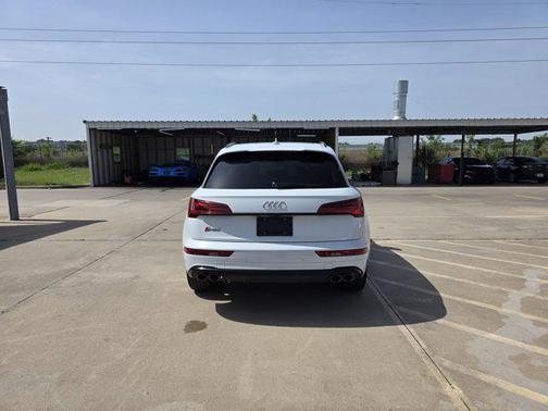 2024 Audi SQ5 3.0T Premium Plus