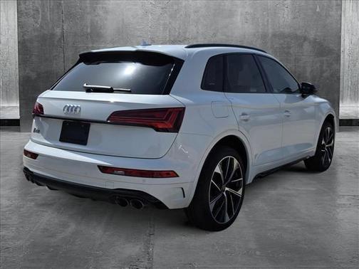 2024 Audi SQ5 3.0T Premium Plus