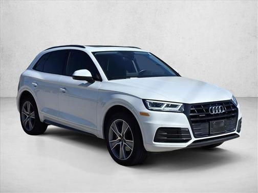 2020 Audi Q5 45 Premium Plus