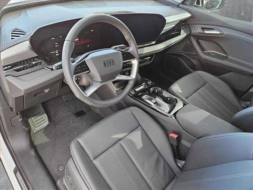 2025 Audi Q6 e-tron Premium