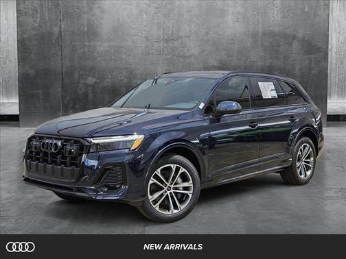 2025 Audi Q7 45 Premium Plus