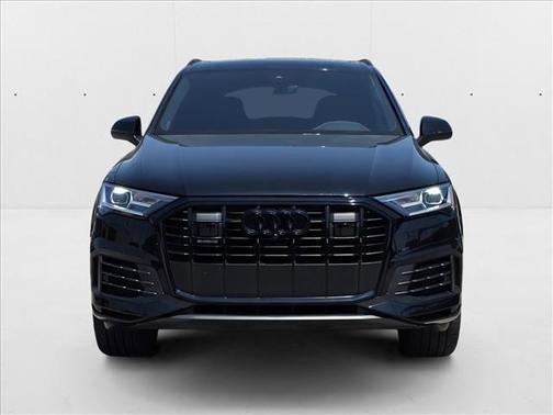2021 Audi Q7 55 Premium Plus