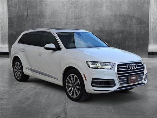 2019 Audi Q7 55 Prestige