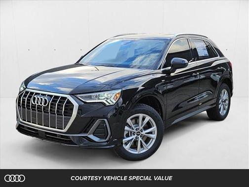 2025 Audi Q3 Premium 45 TFSI S line quattro Tiptronic