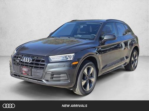 2020 Audi Q5 45 Titanium Premium