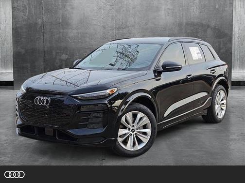 2025 Audi Q6 e-tron Premium Plus