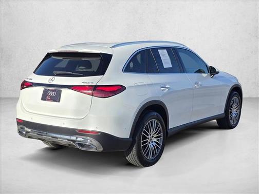 2025 Mercedes-Benz GLC 300 4MATIC