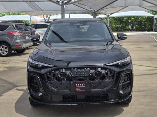 Mythos Black Metallic 2026 Audi Q5 Premium Plus TFSI quattro S tronic