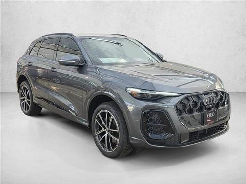 Daytona Gray Metallic 2026 Audi Q5 Premium Plus TFSI quattro S tronic